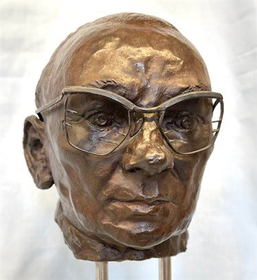 Lewis Bust