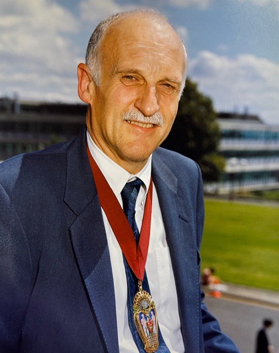 Philip J Sykes